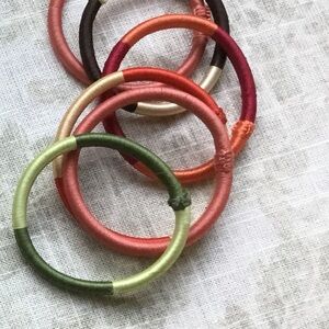New 6 Italy hand made bangles silk cord